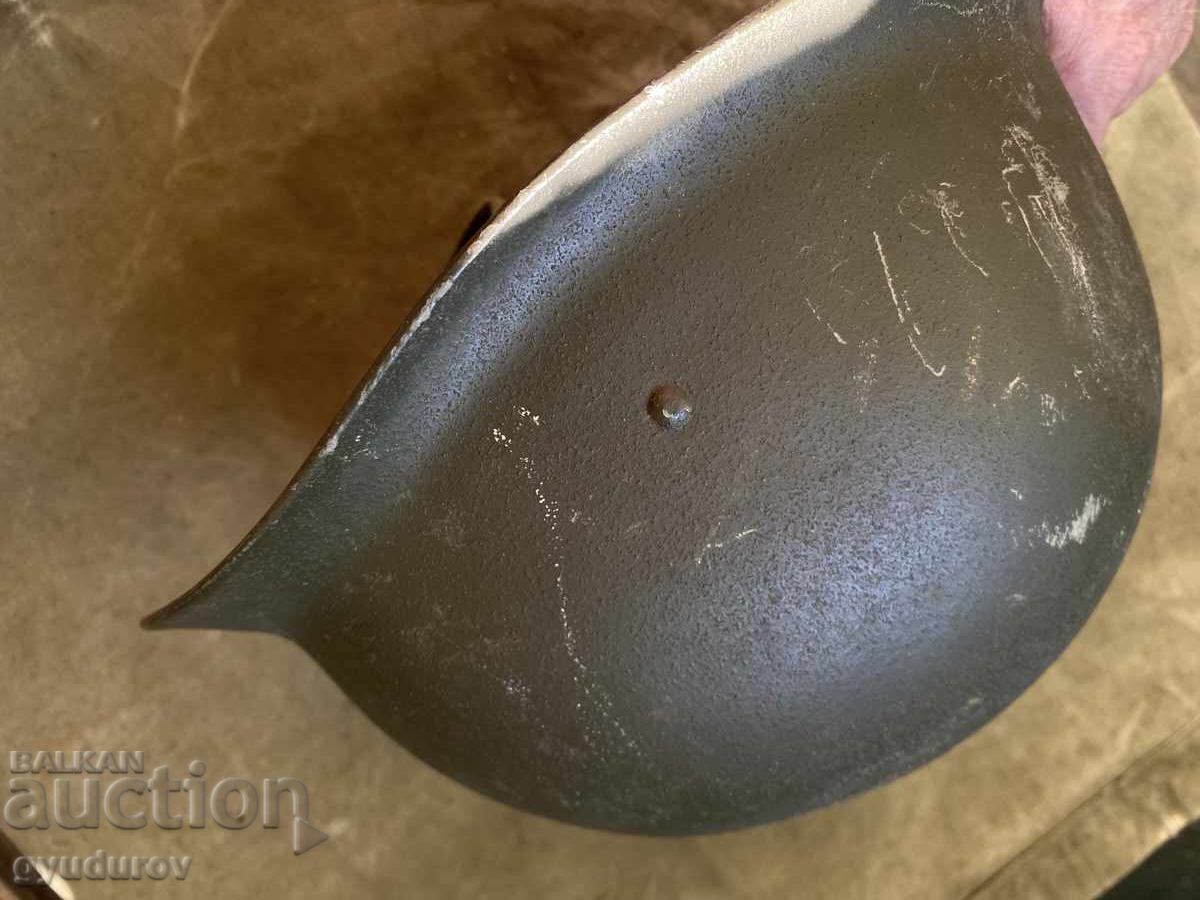 Каска с цена 35.00 лв. | € 17.90 Каска с цена 35.00 лв. | € 17.90