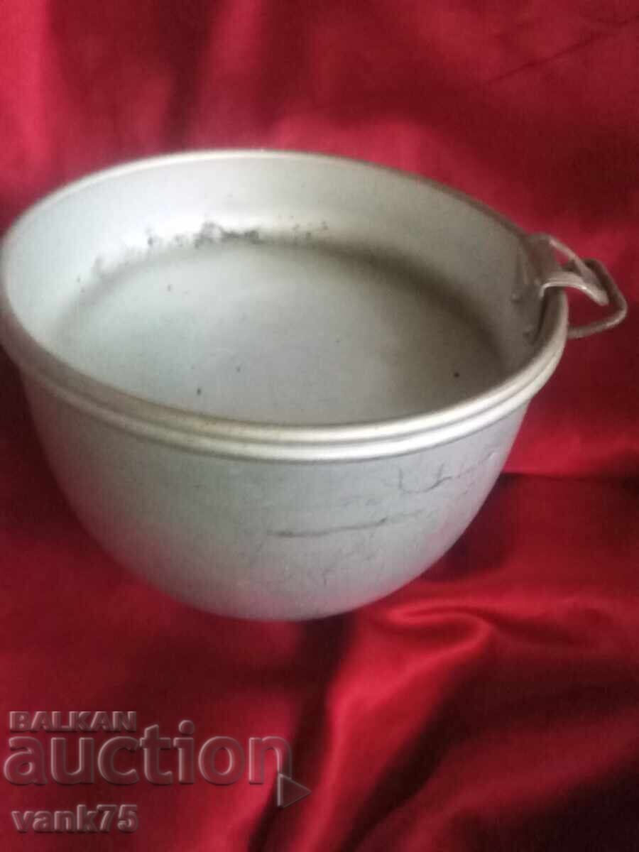 Αλουμινένιο στρατιωτικό δοχείο φαγητού με πιάτο με τιμή 5.00 BGN | € 2.56