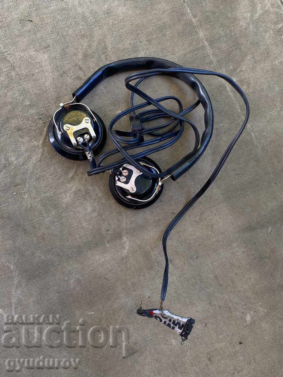 Headphones Headphones