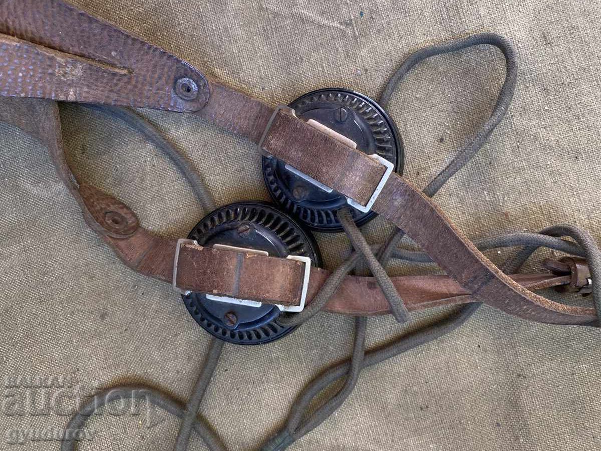 Auction Headphones Auction Headphones