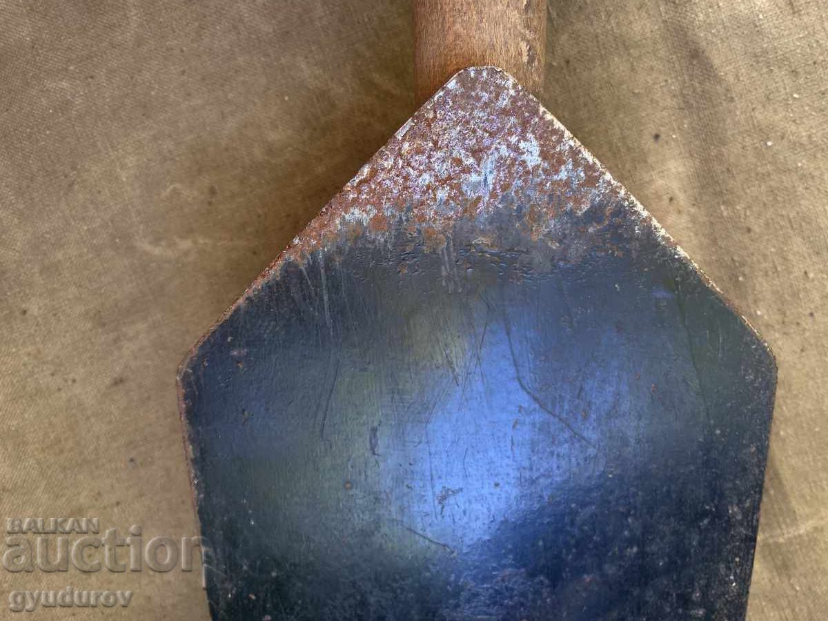 Delivery of Shovel Delivery of Shovel