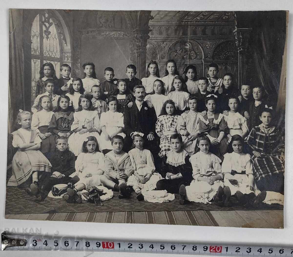 Παράδοση ΤΕΛΟΣ ΤΟΥ 19ΟΥ ΑΙΩΝΑ ΜΑΘΗΤΕΣ ΔΑΣΚΑΛΟΣ ΠΑΛΙΑ ΜΕΓΑΛΗ ΦΩΤΟΓΡΑΦΙΑ ΧΑΡΤΟΝΙ Παράδοση ΤΕΛΟΣ ΤΟΥ 19ΟΥ ΑΙΩΝΑ ΜΑΘΗΤΕΣ ΔΑΣΚΑΛΟΣ ΠΑΛΙΑ ΜΕΓΑΛΗ ΦΩΤΟΓΡΑΦΙΑ ΧΑΡΤΟΝΙ