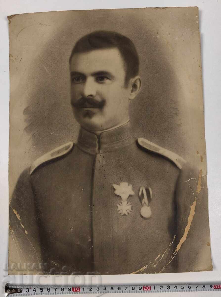 Παράδοση ΣΤΡΑΤΙΩΤΗΣ ΣΤΑΥΡΟΣ ΑΝΔΡΕΙΑΣ ΜΕΤΑΛΛΙΟ ΜΕΓΑΛΗ ΦΩΤΟΓΡΑΦΙΑ ΠΟΡΤΡΕΤΟ ΧΑΡΤΟΝΙ