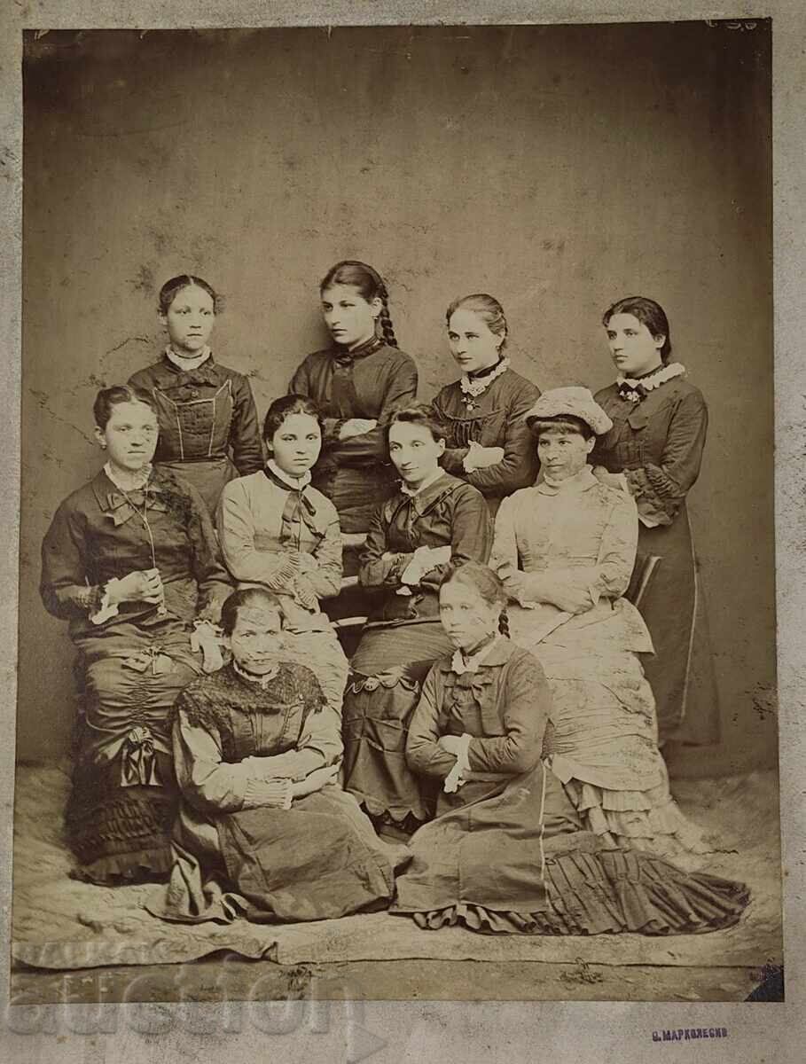 ΤΥΡΝΟΒΟ ΜΑΡΚΟΛΕΣΚΟ ΠΑΛΙΑ ΜΕΓΑΛΗ ΦΩΤΟΓΡΑΦΙΑ ΦΩΤΟΓΡΑΦΙΑ ΧΑΡΤΟΝΙ - 6