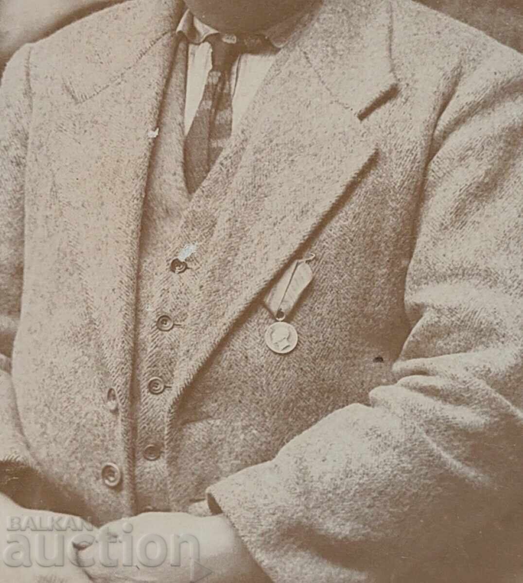 Auction MEDAL ORDER FERDINAND OLD LARGE PHOTO CARDBOARD Auction MEDAL ORDER FERDINAND OLD LARGE PHOTO CARDBOARD