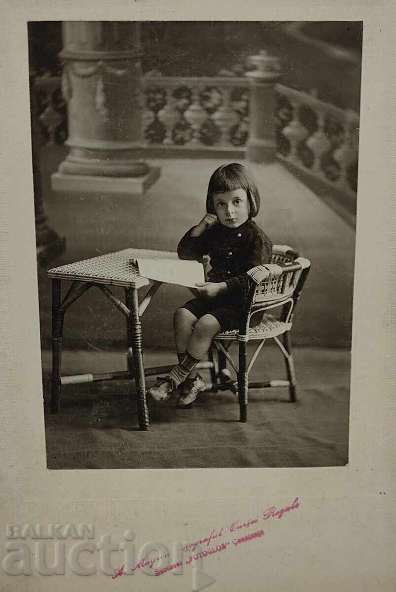 1912 COPIL BĂIAT CARTE POZĂ VECHE FOTOGRAFIE CARTON cu preț 29.00 BGN | € 14.83 1912 COPIL BĂIAT CARTE POZĂ VECHE FOTOGRAFIE CARTON cu preț 29.00 BGN | € 14.83