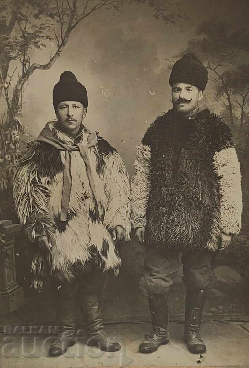 ОВЧАРИ? КОЖУХ НОСИЯ СТАРА СНИМКА ФОТОГРАФИЯ КАРТОН - 5