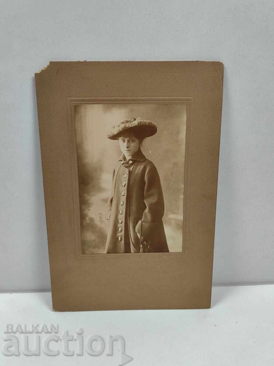 Livrarea SOFIA FEMEIE DOAMNĂ VECHE POZĂ FOTOGRAFIE CARTON