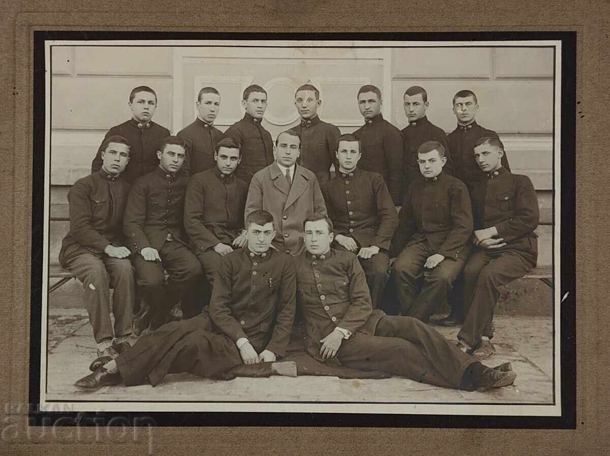 1930 Svishtov School Gymnasium Students Yearbook Photo Card - 6