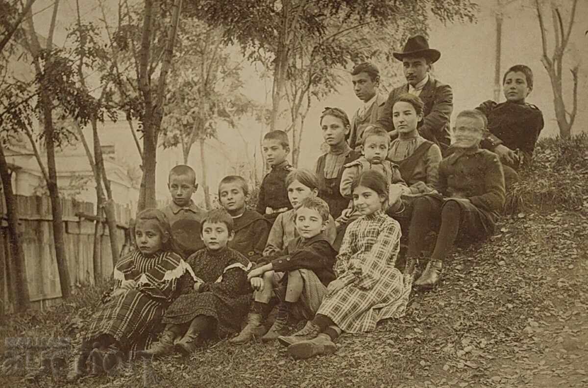 1904 ΜΑΘΗΤΕΣ ΔΑΣΚΑΛΟΣ ΣΧΟΛΕΙΟ ΠΑΛΙΑ ΜΑΘΗΤΙΚΗ ΦΩΤΟΓΡΑΦΙΑ ΚΑΡΤΟΝΙ με τιμή 22.00 BGN | € 11.25