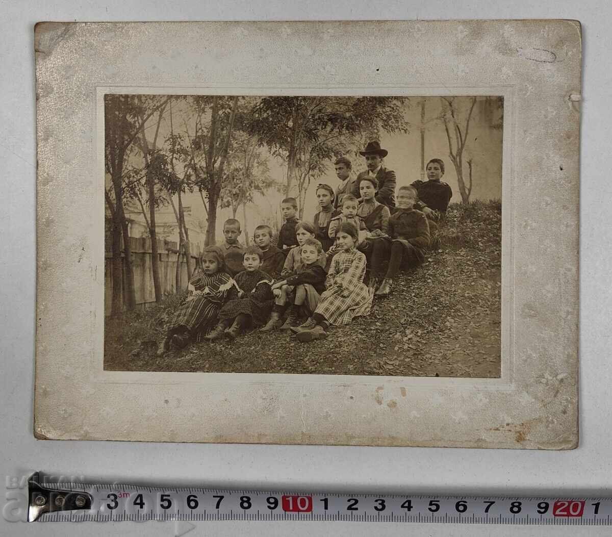 Παράδοση 1904 ΜΑΘΗΤΕΣ ΔΑΣΚΑΛΟΣ ΣΧΟΛΕΙΟ ΠΑΛΙΑ ΜΑΘΗΤΙΚΗ ΦΩΤΟΓΡΑΦΙΑ ΚΑΡΤΟΝΙ