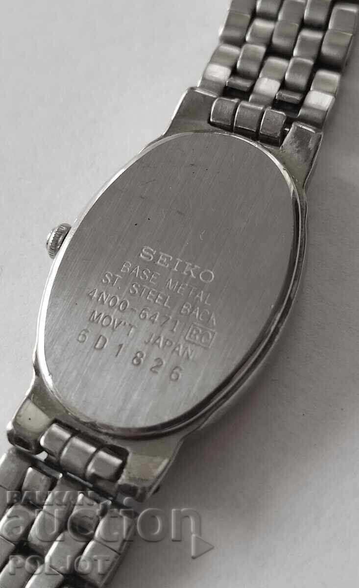 Auction Women's SEIKO watch, Roman numerals Auction Women's SEIKO watch, Roman numerals