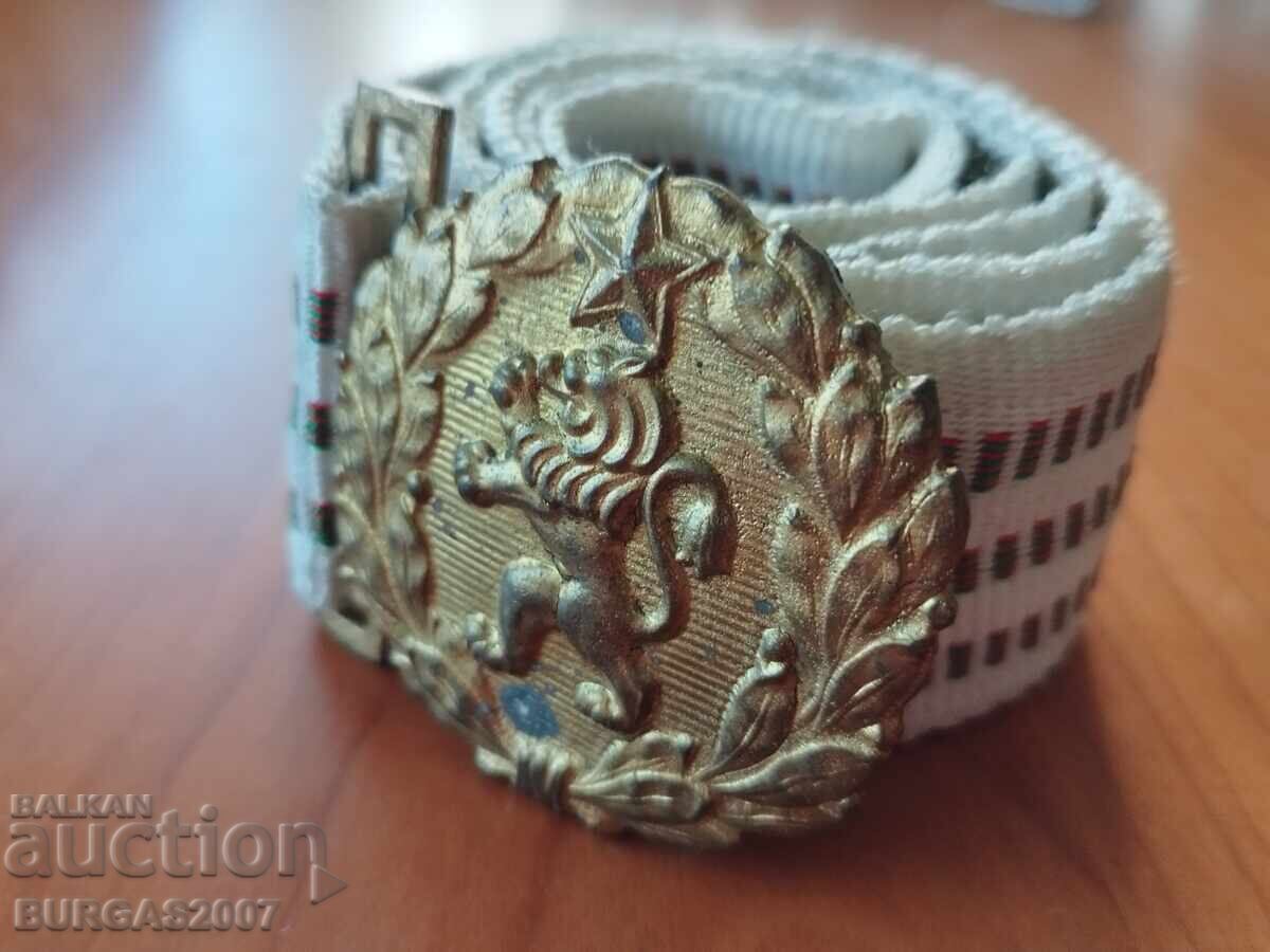 Παλιός παρελαυτικός ιμάντας, ΛΔΒ με τιμή 20.00 BGN | € 10.23 Παλιός παρελαυτικός ιμάντας, ΛΔΒ με τιμή 20.00 BGN | € 10.23