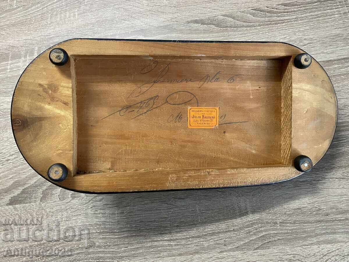 Παράδοση Αντίκα ισπανικό κηροπήγιο "Έρως" σε ξύλινη βάση