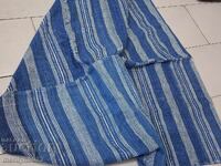 Veche față de masă țesută manual