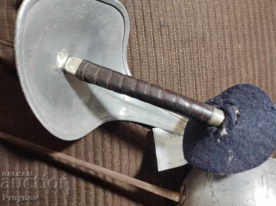 Επαγγελματικά σπαθιά-ραπιέρες για ξιφασκία με τιμή 160.00 BGN | € 81.81 Επαγγελματικά σπαθιά-ραπιέρες για ξιφασκία με τιμή 160.00 BGN | € 81.81