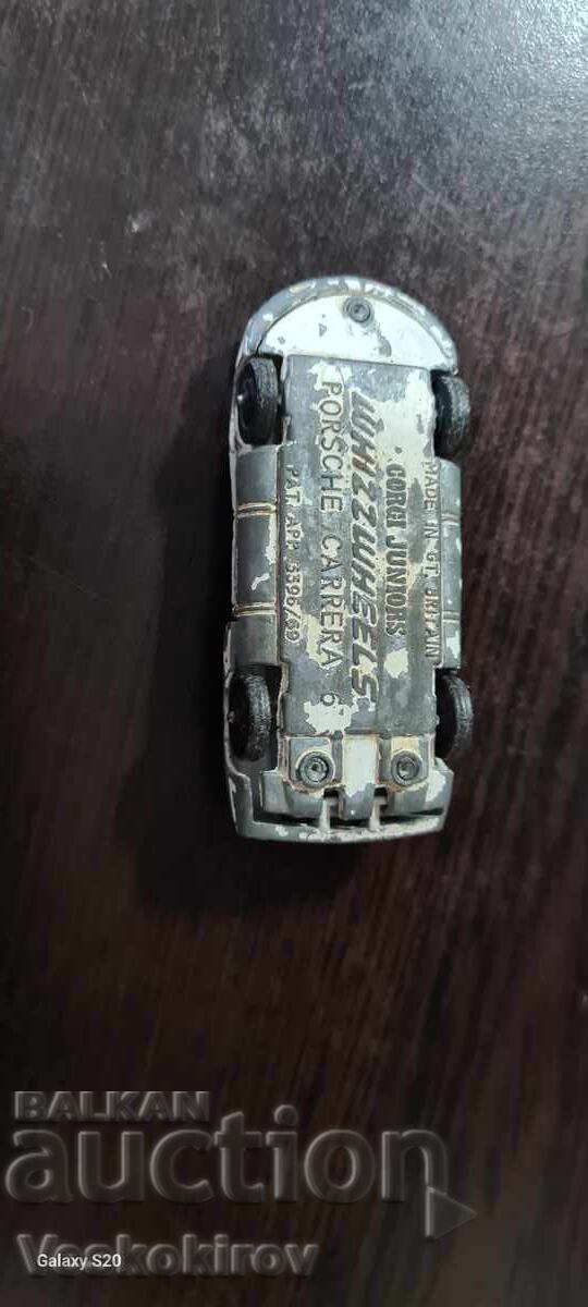 Παράδοση Κοτσάνι CORGI JUNIORS πορσε καρέρα