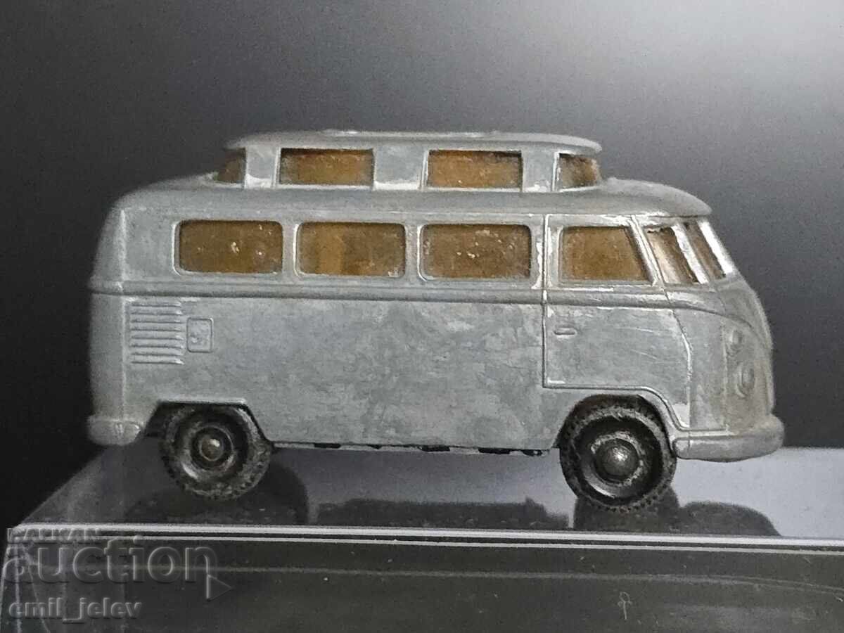 Matchbox LESNEY - 34C Volkswagen Camper 1967 with price 15.99 BGN | € 8.18 Matchbox LESNEY - 34C Volkswagen Camper 1967 with price 15.99 BGN | € 8.18