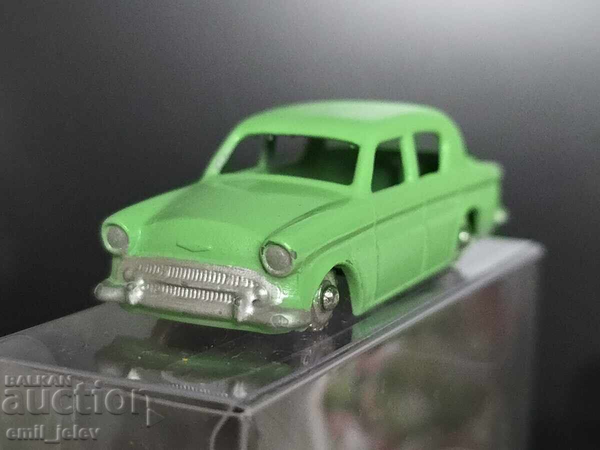 Auction  Matchbox LESNEY - 43A Hillman Minx 1958-1961