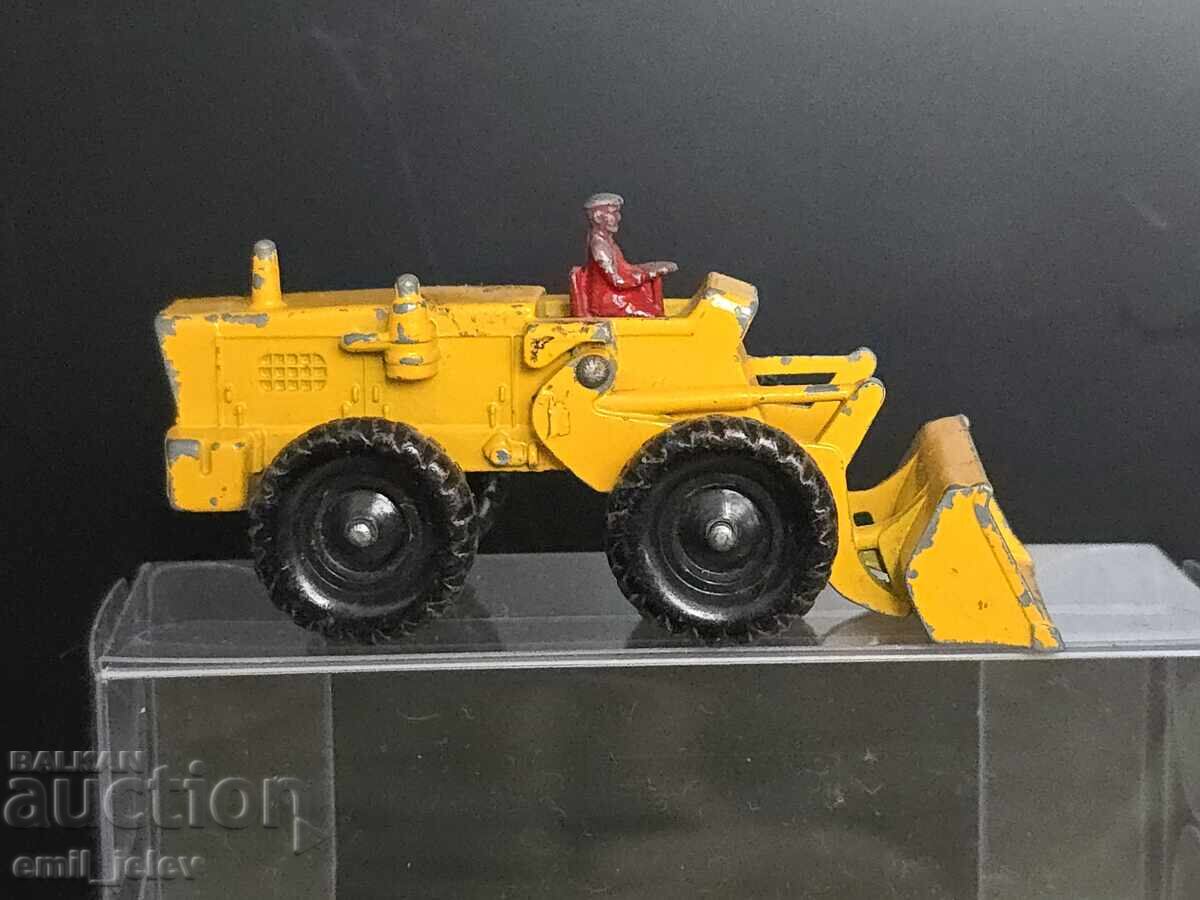 Matchbox LESNEY - 43B Aveling Barford Tractor Shovel 1967 with price 14.99 BGN | € 7.66