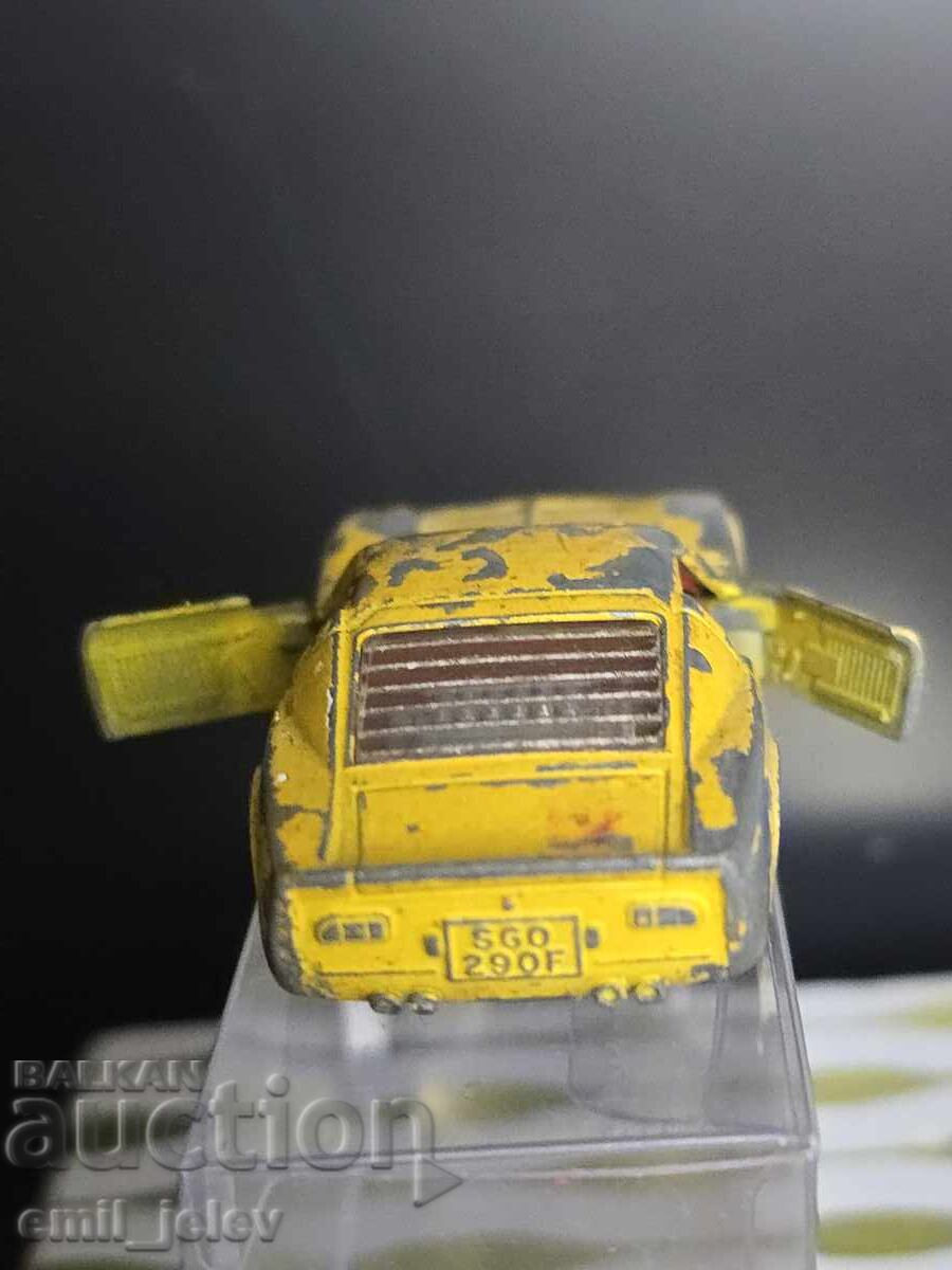 Matchbox LESNEY - 33C Lamborghini Miura 1968-1969 - 6 Matchbox LESNEY - 33C Lamborghini Miura 1968-1969 - 6