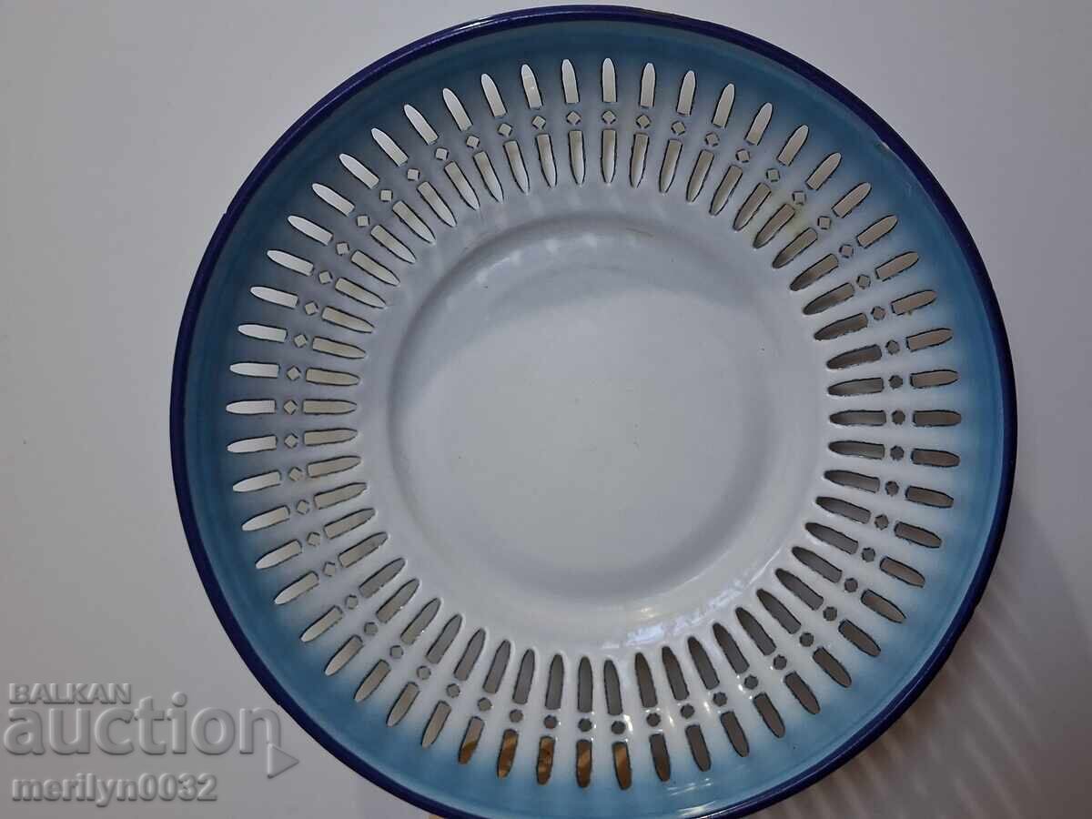 Παλιό πάνερ με σμάλτο, φρουτιέρα, εμαγιέ γλάστρα με τιμή 44.00 BGN | € 22.50 Παλιό πάνερ με σμάλτο, φρουτιέρα, εμαγιέ γλάστρα με τιμή 44.00 BGN | € 22.50