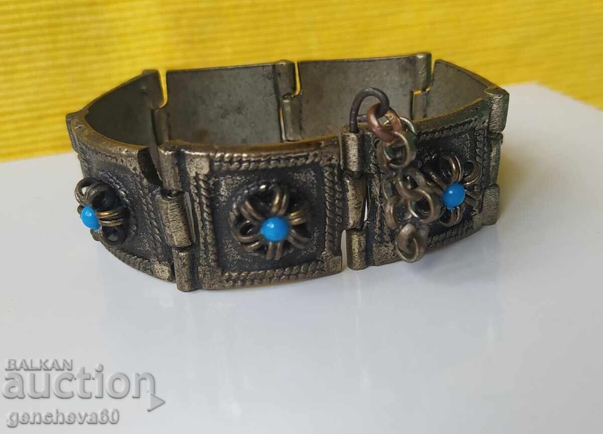 Brățară cu costum popular antic - 7 Brățară cu costum popular antic - 7