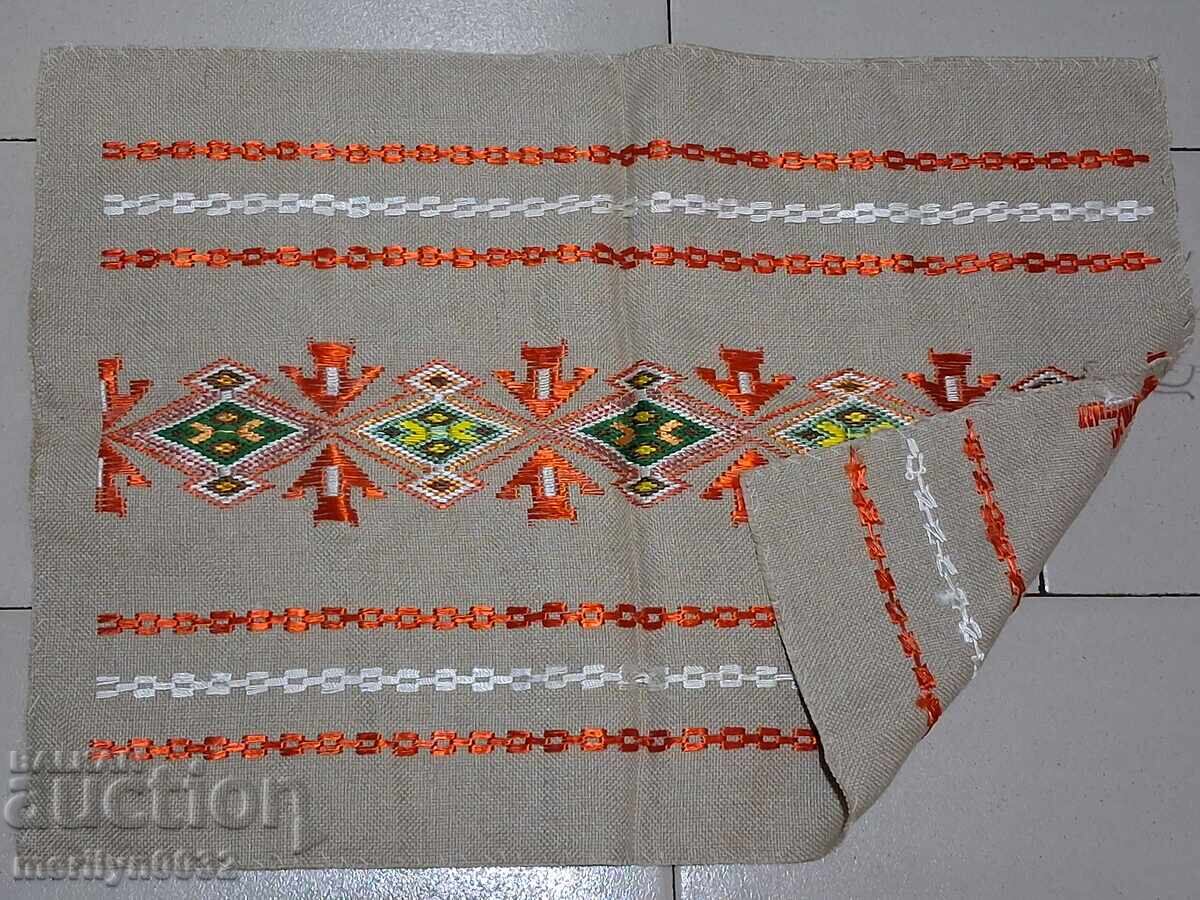 Κέντημα για μαξιλαροθήκη κοστουμιών - 5 Κέντημα για μαξιλαροθήκη κοστουμιών - 5