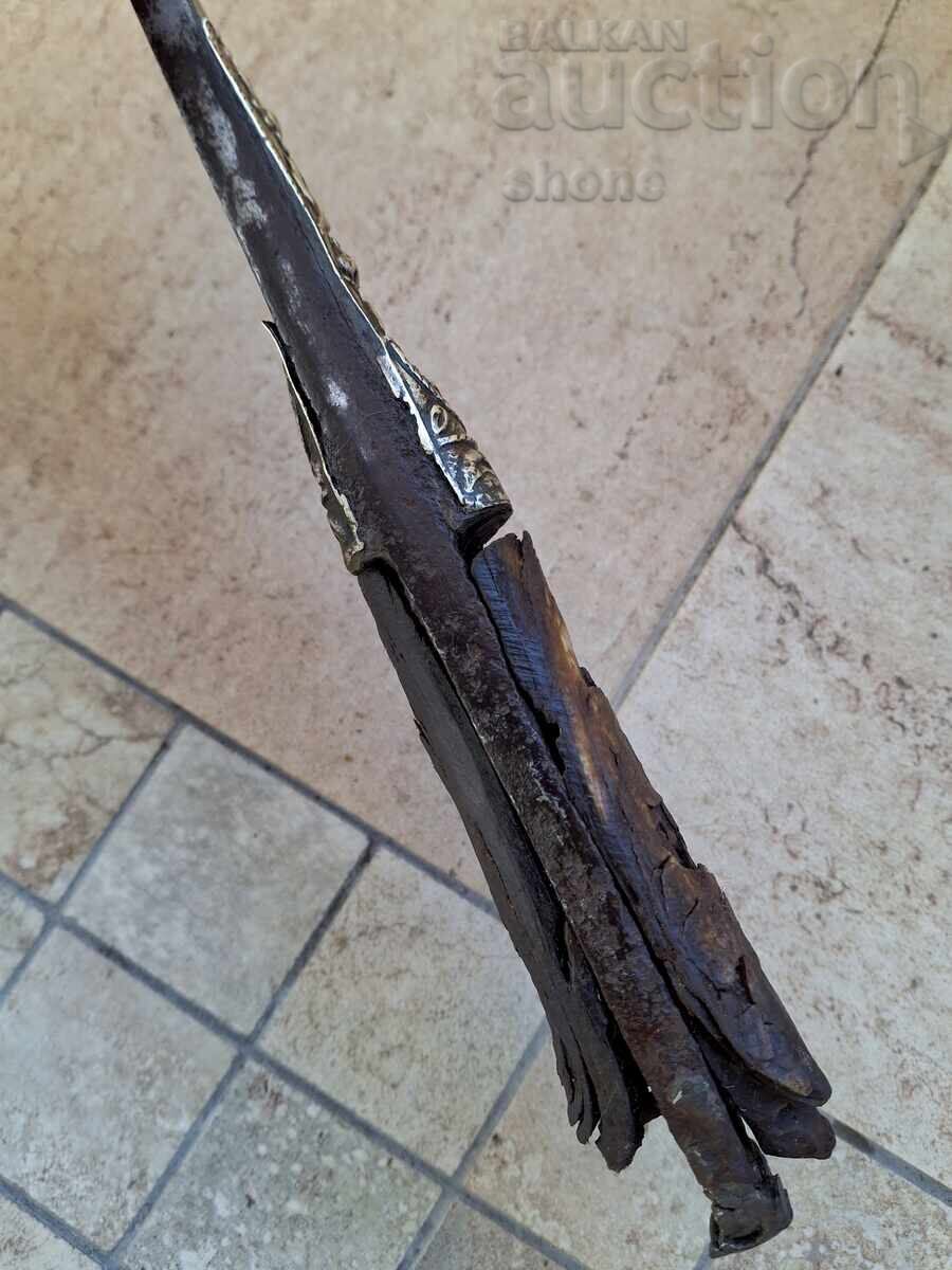 Доставка на Ятаган, острия, килидж, сабя, каракулак.