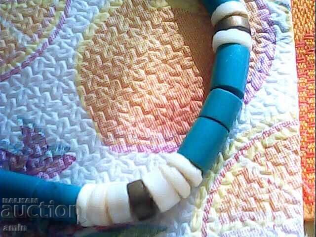 Δημοπρασία 2 τεμ. κολιέδες τύπου 4οκίρ φυσική πέτρα ράτσα κόκο