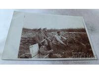 C-ca Ofițeri de la 26 pl. inf. pern. regiment trăgând bombe P.M.C