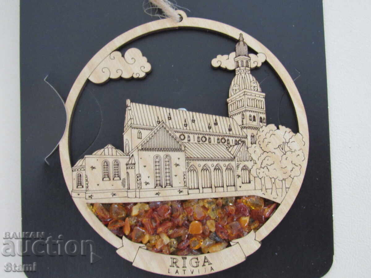 Suvenir/jucărie de Crăciun cu chihlimbar din Riga, Letonia cu preț 29.00 BGN | € 14.83