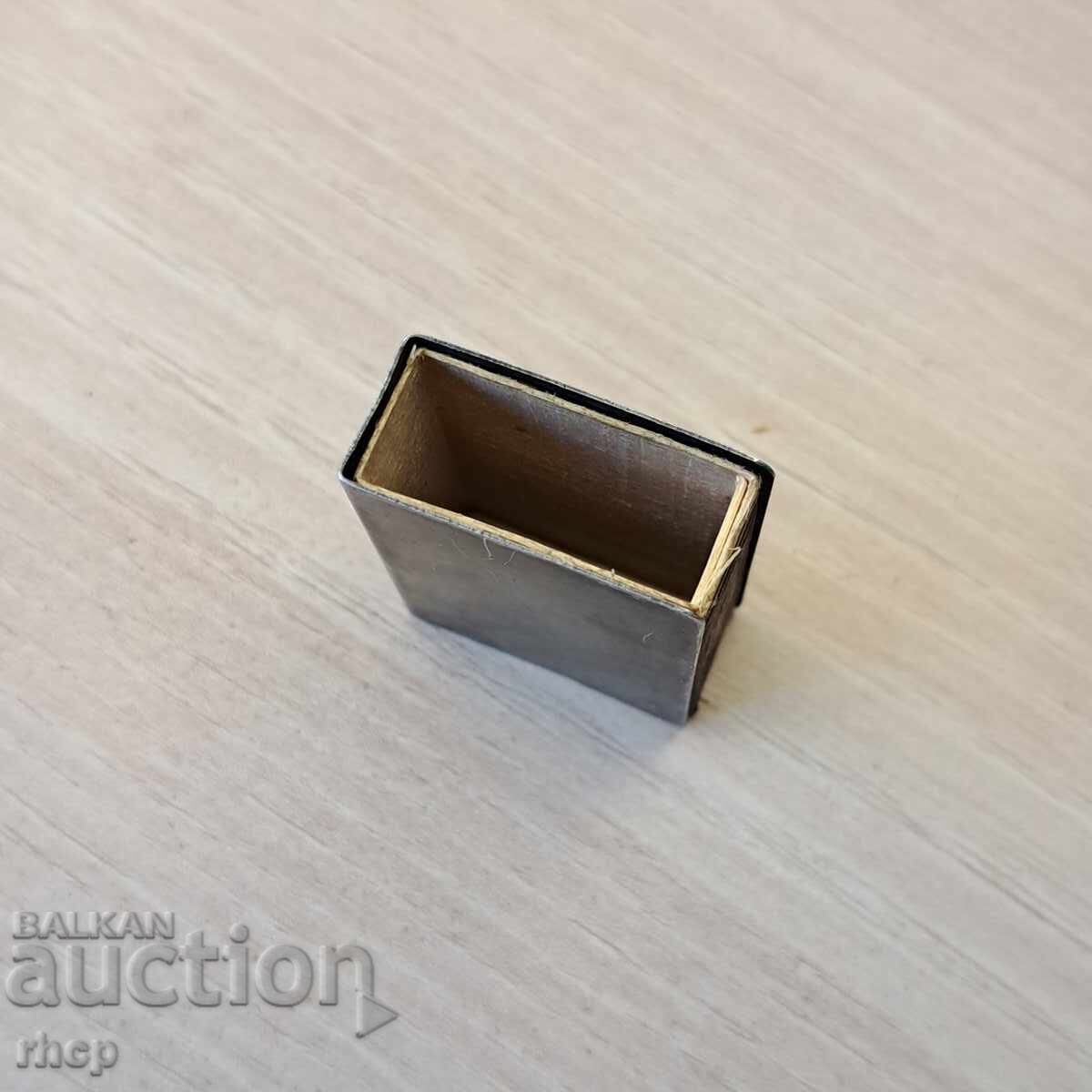 Chibrit argint Polonia argint cu preț 24.00 BGN | € 12.27 Chibrit argint Polonia argint cu preț 24.00 BGN | € 12.27