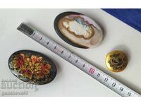 ЛОТ Авторски ръчно рисувани стари брошки