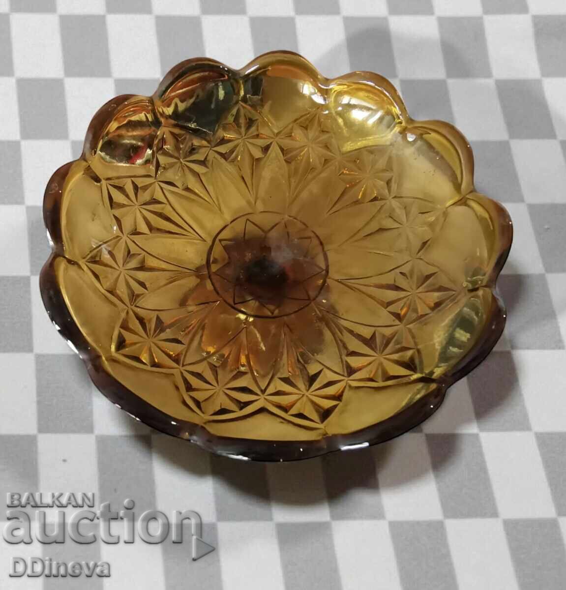 Ρετρό φρουτιέρα με τιμή 50.00 BGN | € 25.56 Ρετρό φρουτιέρα με τιμή 50.00 BGN | € 25.56