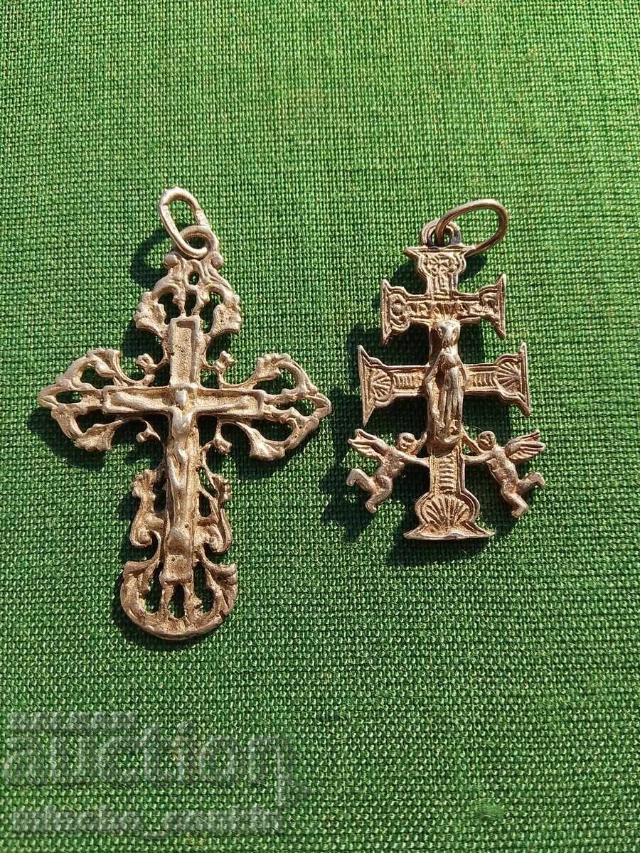 Delivery of Revival silver crosses