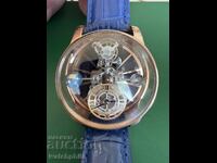 Pindu ενδιαφέρον σπάνιο ανδρικό ρολόι. Λειτουργεί