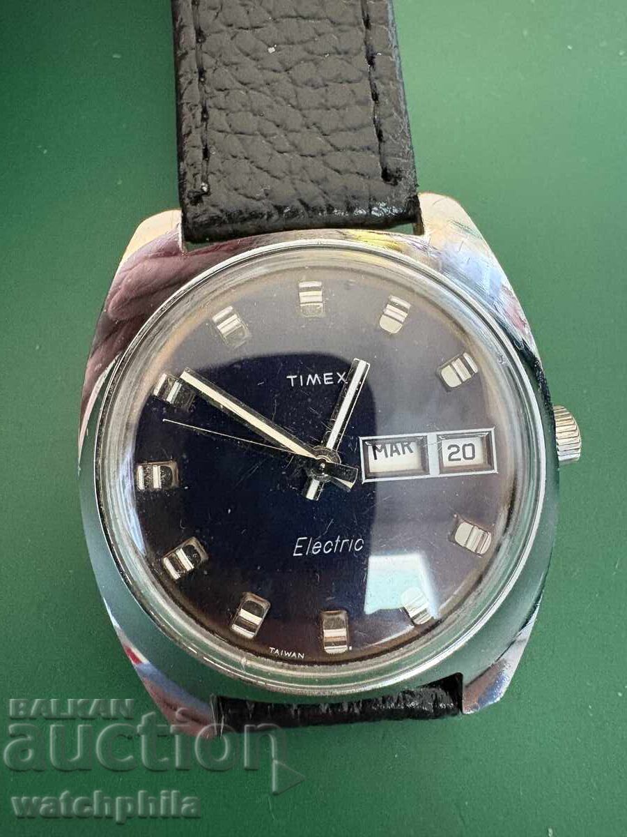 Timex Electric electro-mechanical men's watch. Works Timex Electric electro-mechanical men's watch. Works