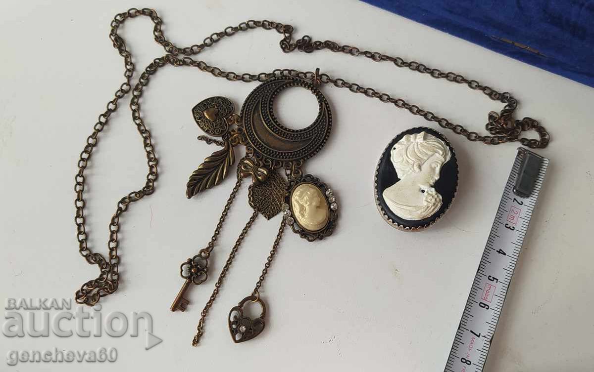 Auction Retro cameo brooch and necklace Auction Retro cameo brooch and necklace