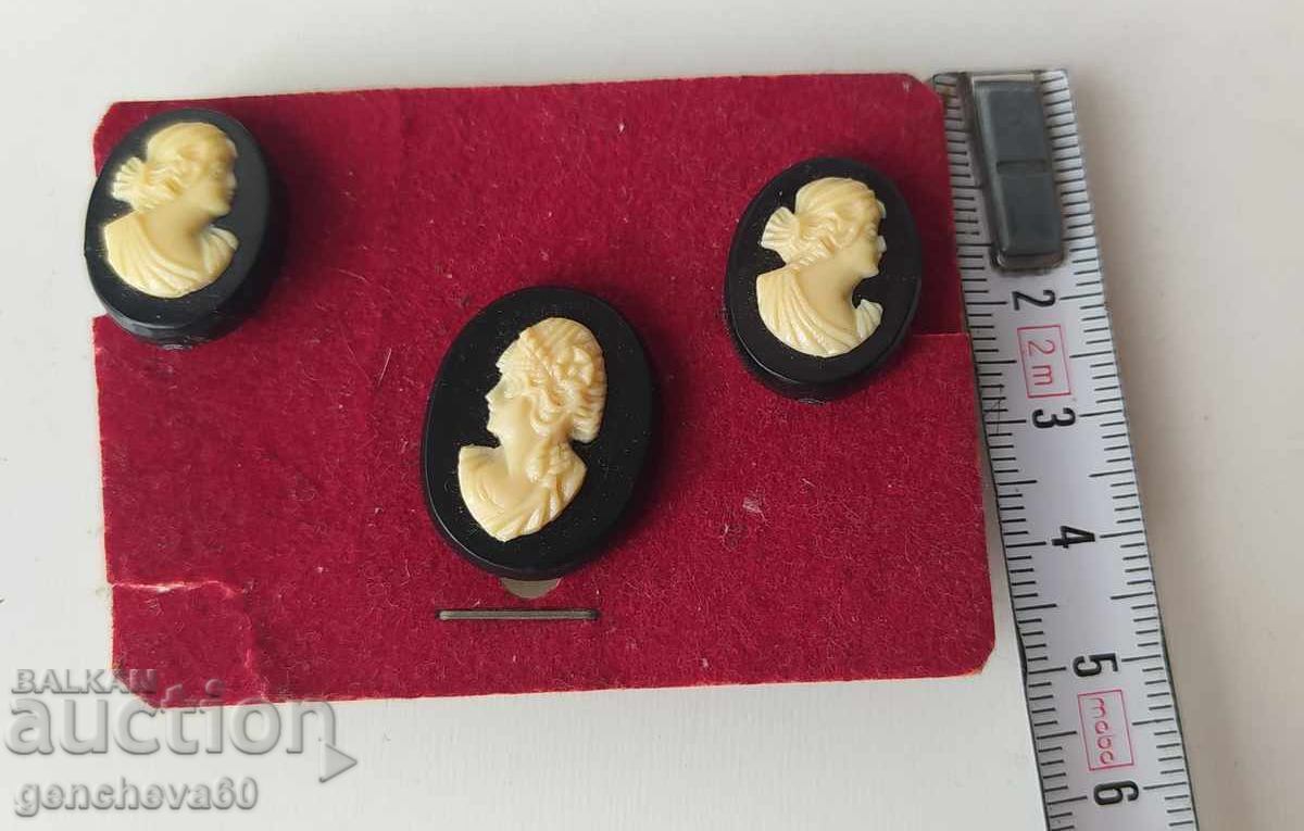 Παράδοση Σετ καρφίτσα και σκουλαρίκια Καμέο