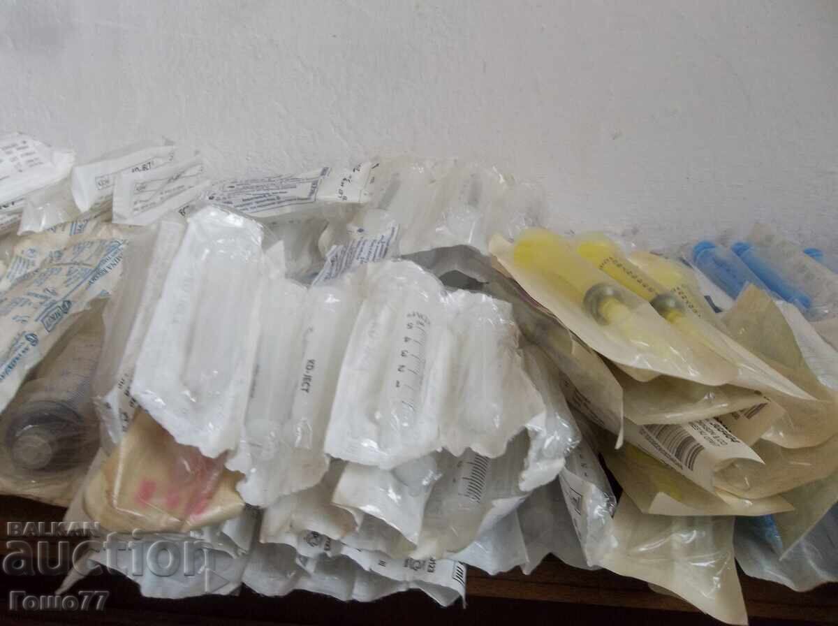 Syringes - 6 Syringes - 6