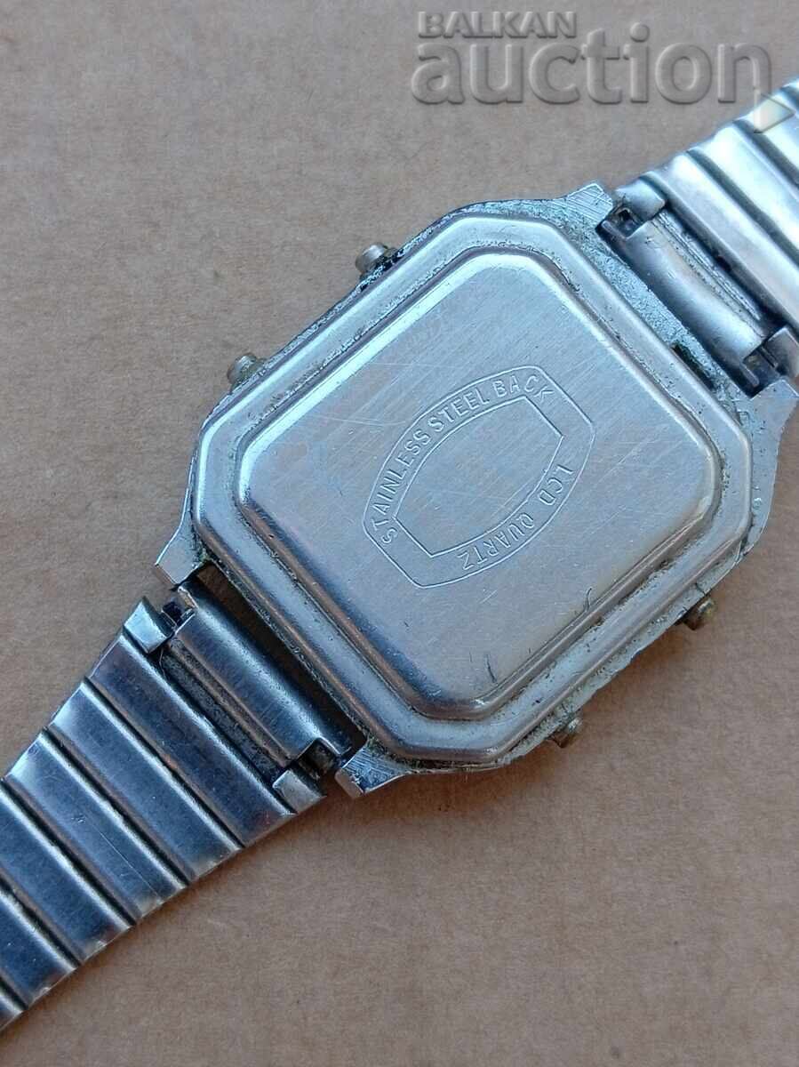 Auction Retro Vintage LCD Watch HONG KONG Auction Retro Vintage LCD Watch HONG KONG