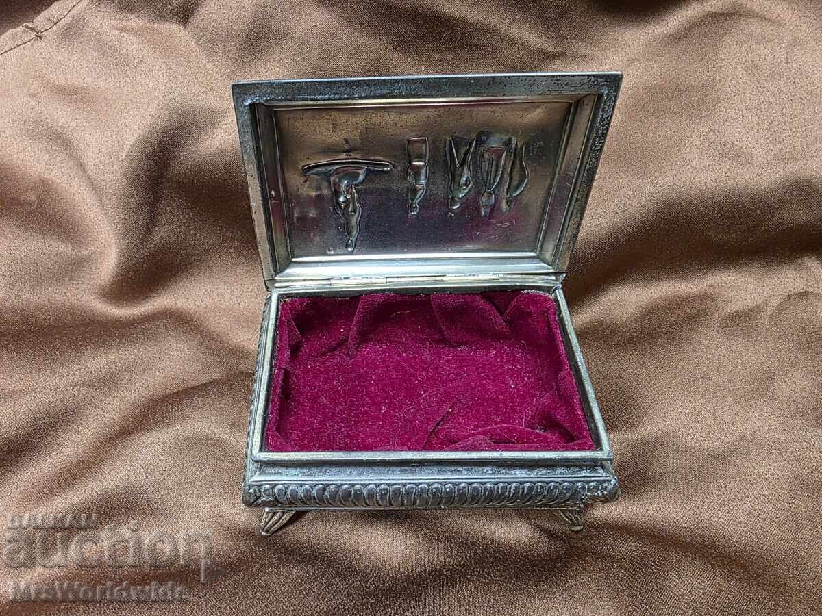 Δημοπρασία Όμορφο μεταλλικό κουτί κοσμημάτων