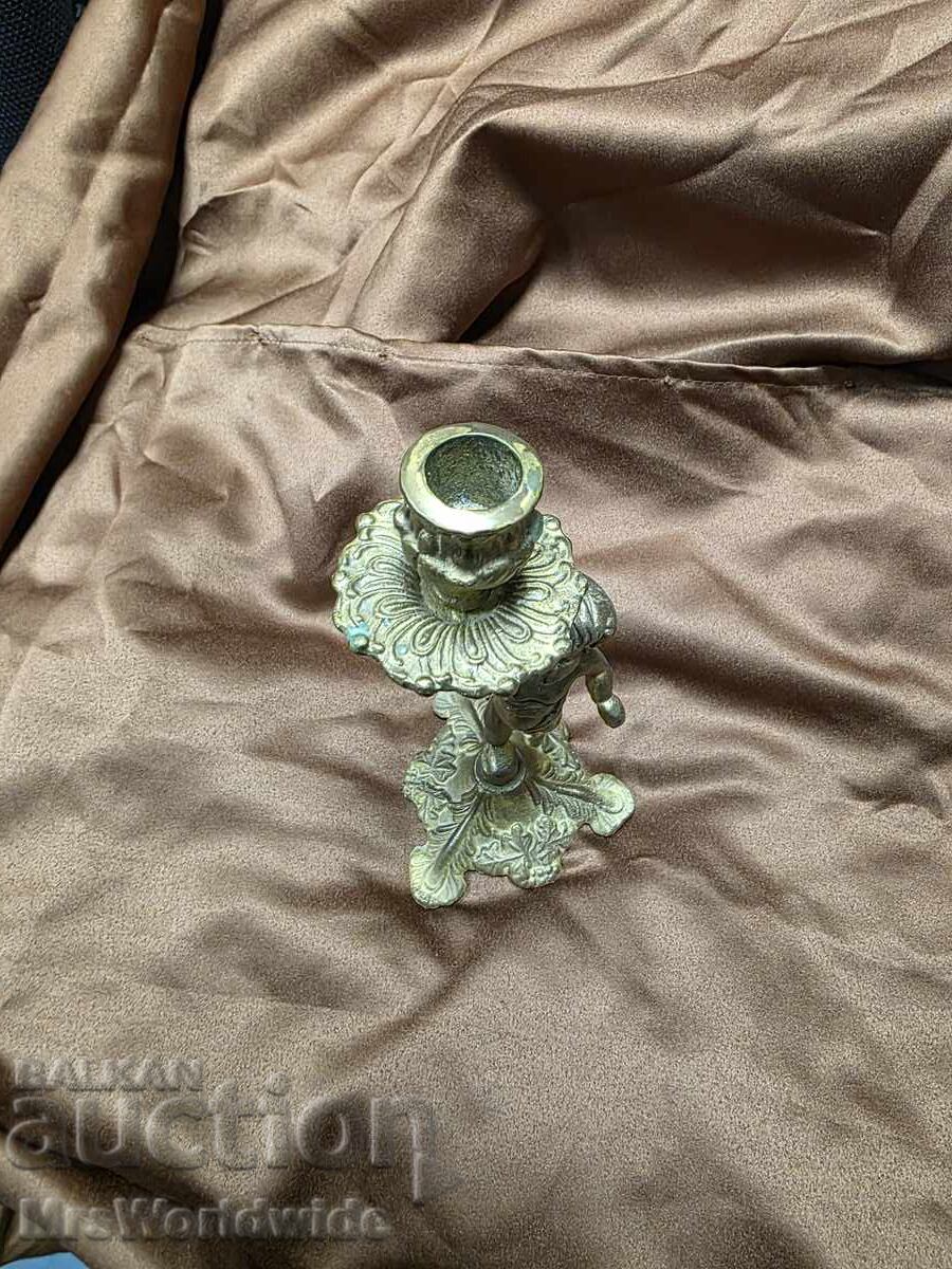 Frumos suport de lumânare metalic cu preț 50.00 BGN | € 25.56