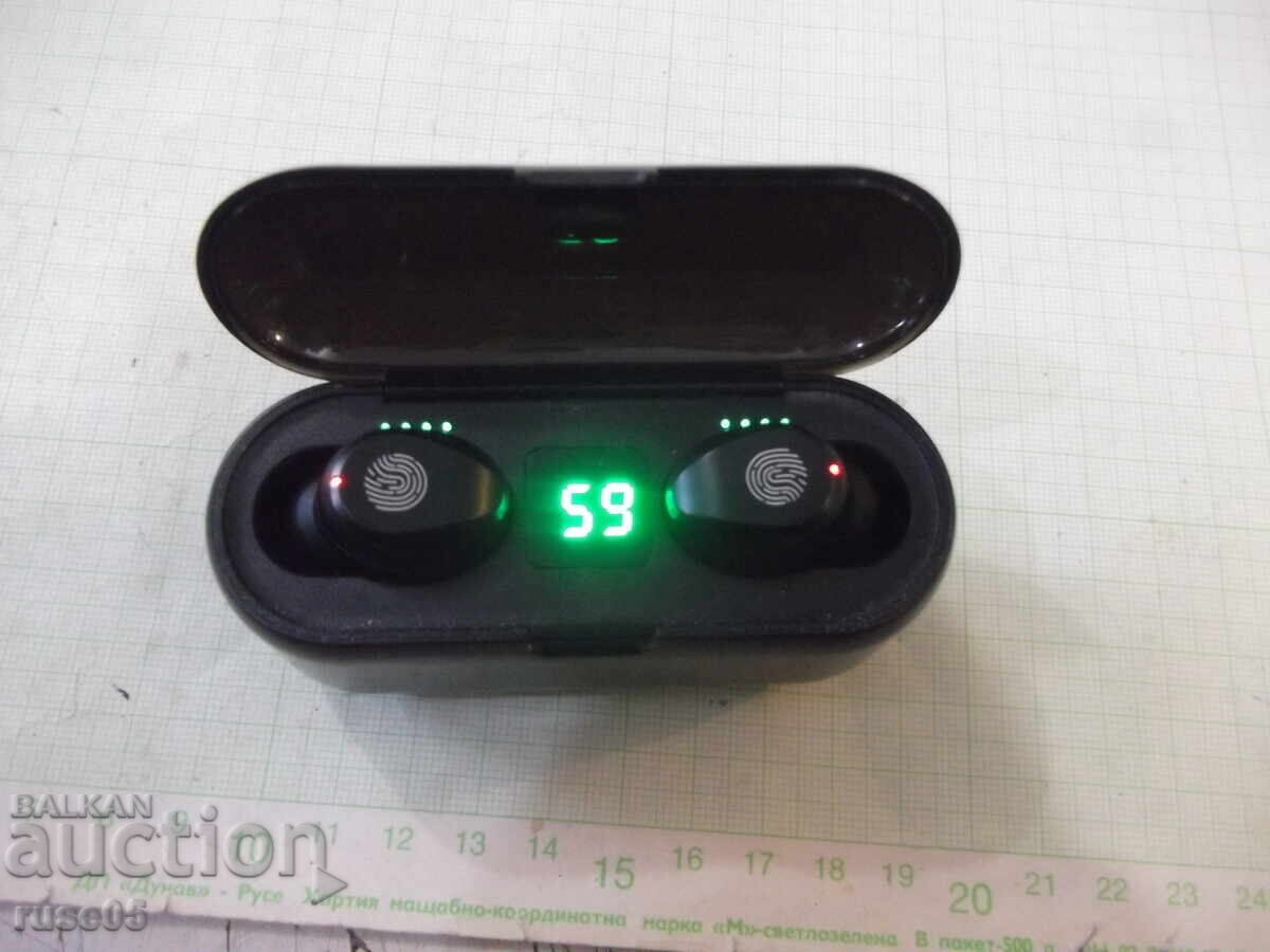 Bluetooth Headphones "F9" Working Bluetooth Headphones "F9" Working
