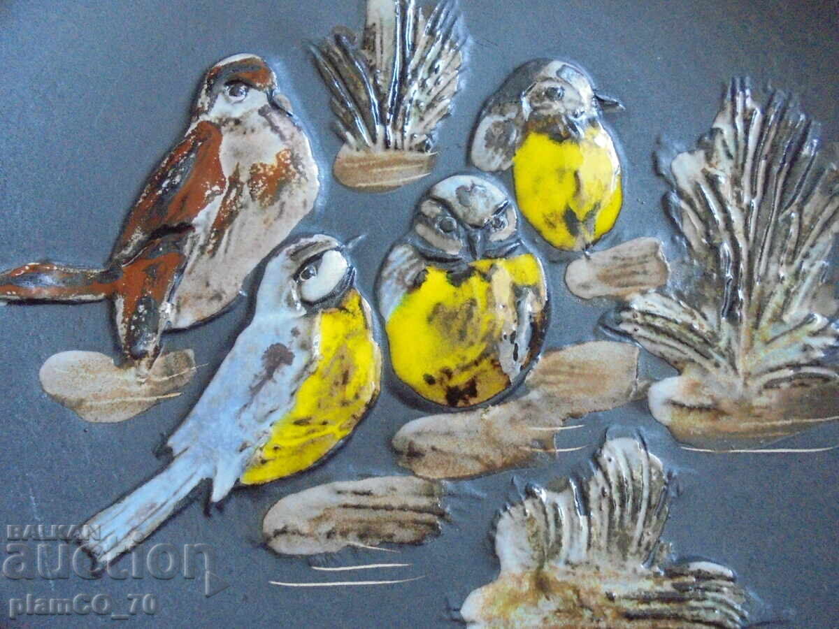 №*8343 Παλιό διακοσμητικό κεραμικό πιάτο με ανάγλυφα πουλιά με τιμή 20.00 BGN | € 10.23 №*8343 Παλιό διακοσμητικό κεραμικό πιάτο με ανάγλυφα πουλιά με τιμή 20.00 BGN | € 10.23