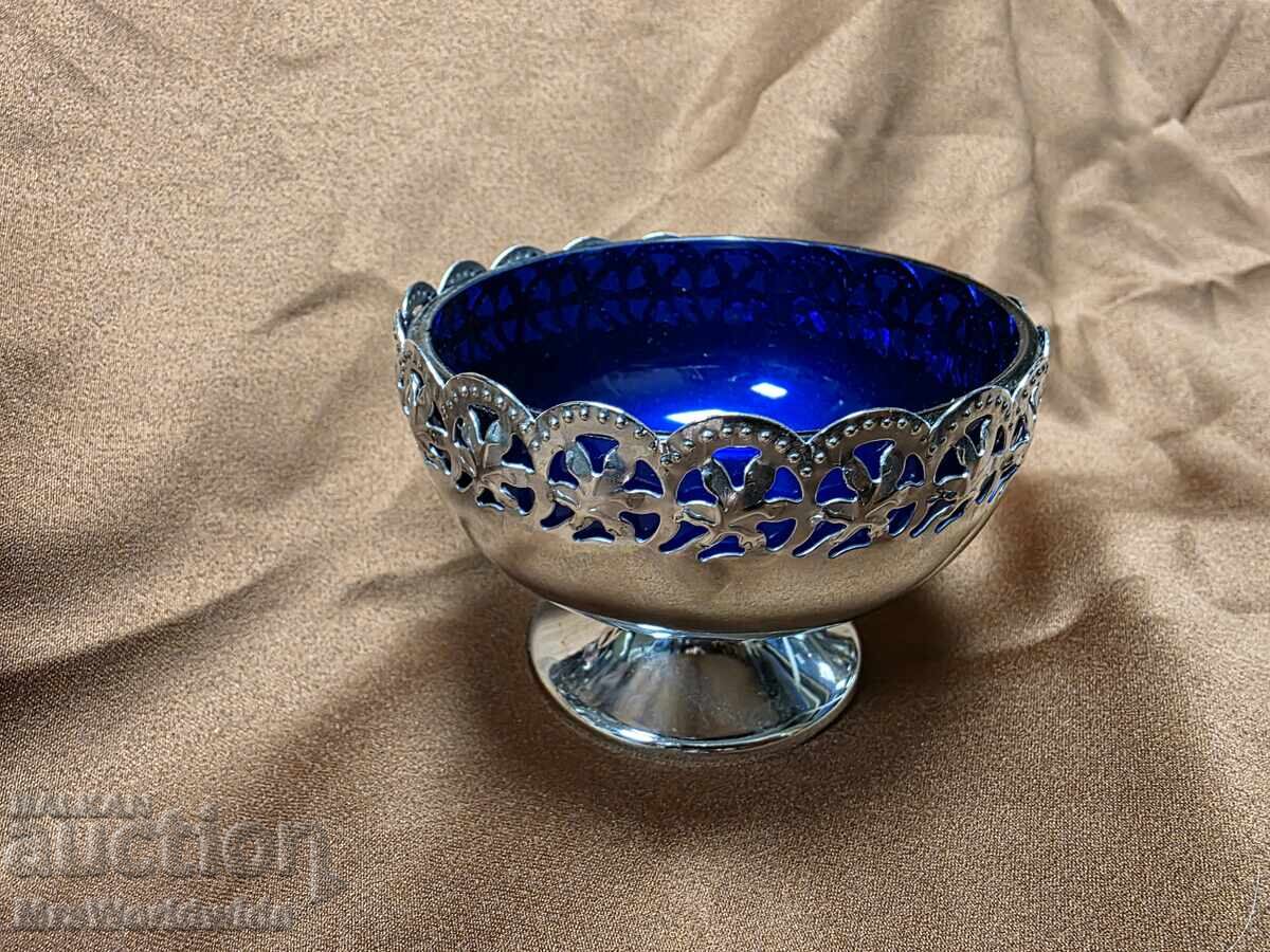 Licitație Veche și frumoasă cupă, bombonieră