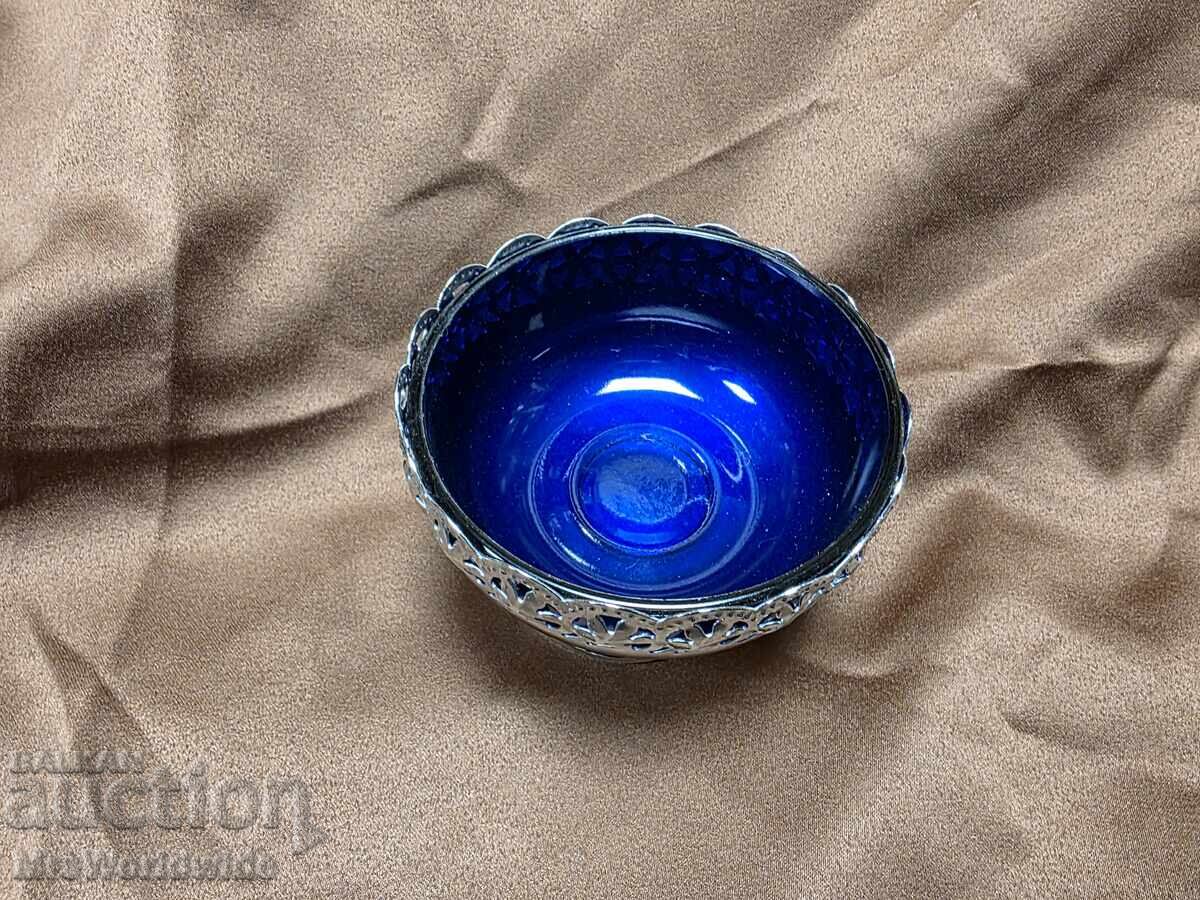 Veche și frumoasă cupă, bombonieră