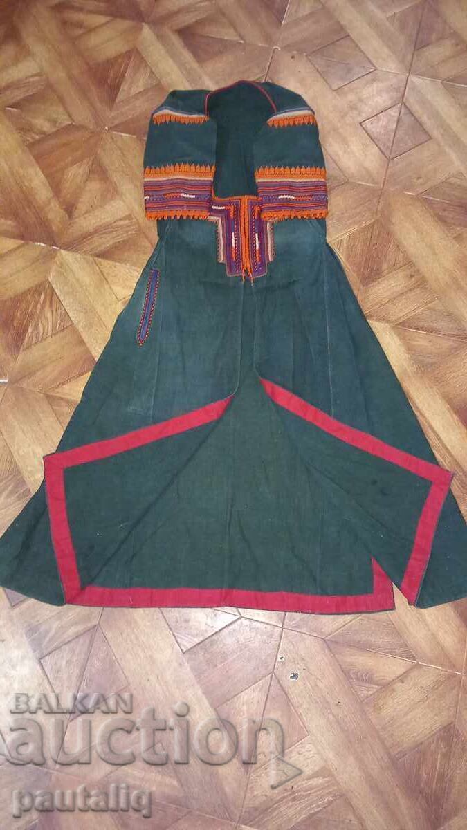 Παράδοση ΚΙΟΥΣΤΕΝΔΙΛΙΚΗ ΦΟΡΕΣΙΑ ΣΑΓΙΑ - ΠΡΑΣΙΝΗ Παράδοση ΚΙΟΥΣΤΕΝΔΙΛΙΚΗ ΦΟΡΕΣΙΑ ΣΑΓΙΑ - ΠΡΑΣΙΝΗ