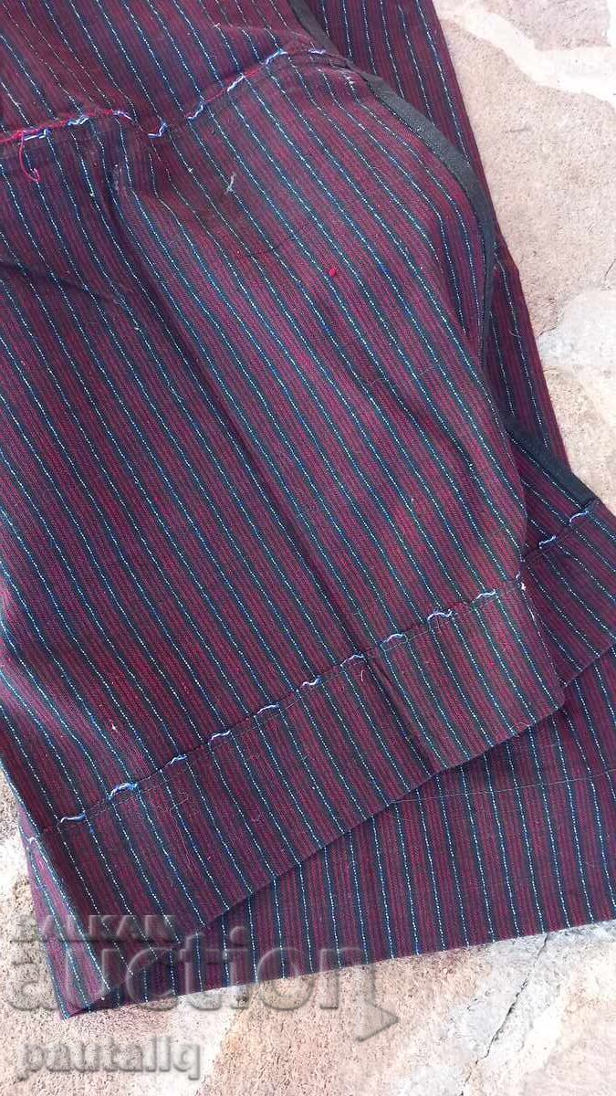 Delivery of Prestilka (Apron) for Kyustendil Costume, Red